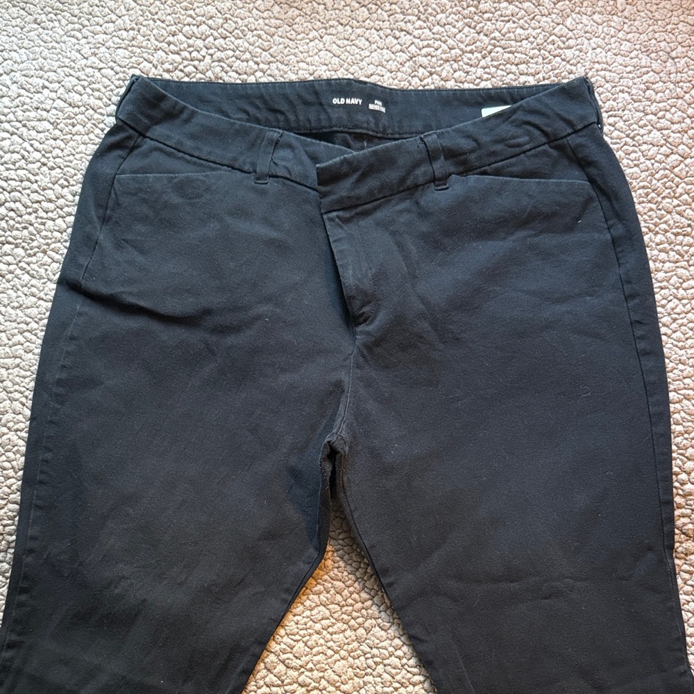 Old Navy Black Pixie Pants